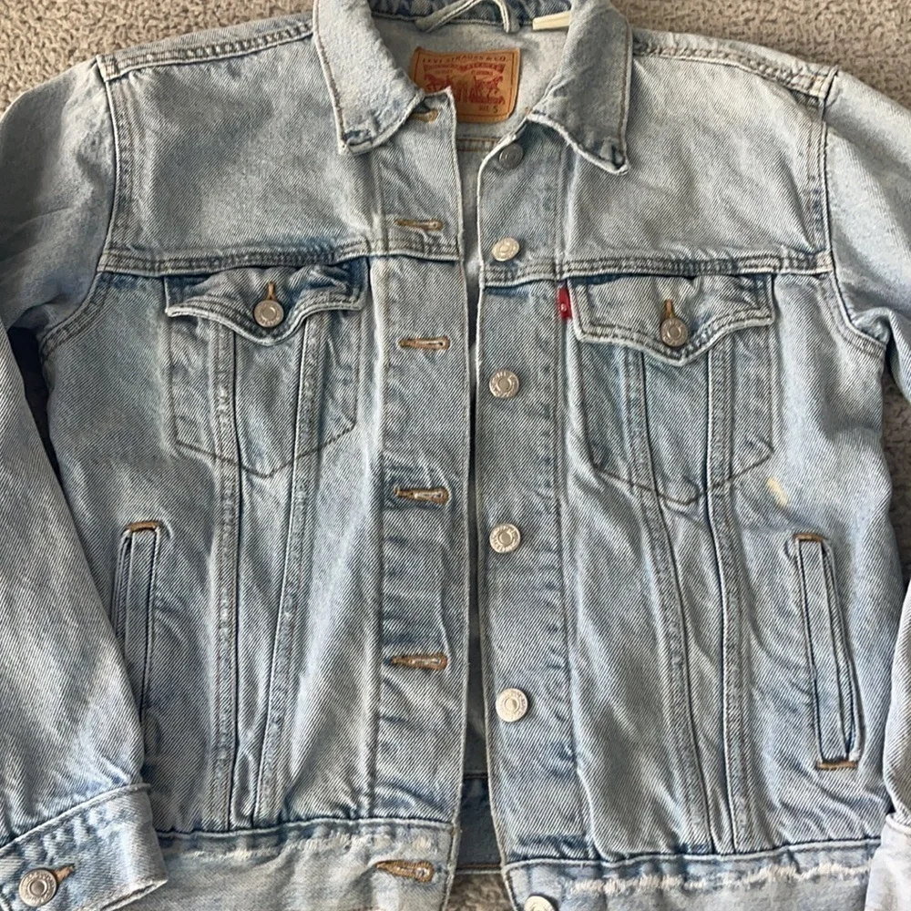 Levis Jacket Women XS Denim Blue Jean Coat Faded Light Wash size S